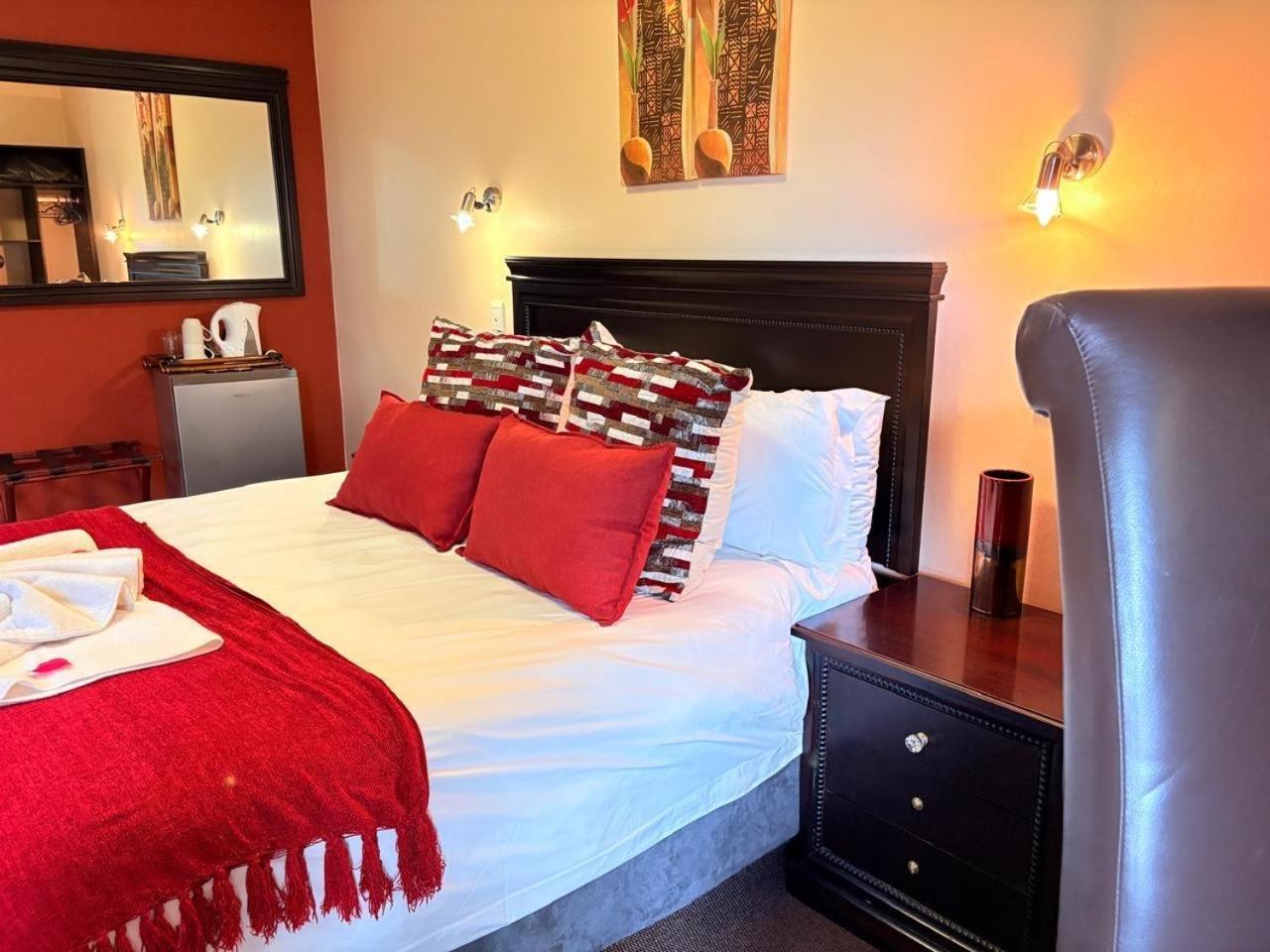Rio Vista Lodge มาเลเลน ภายนอก รูปภาพ
